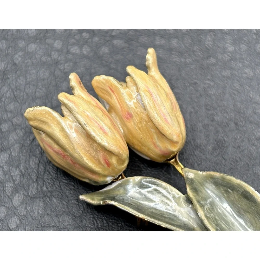 Vintage Enamel Tulip Flower Bouquet Brooch Pin Gold Tone